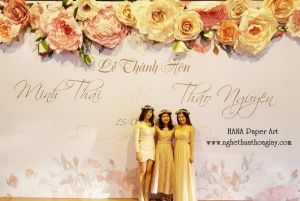 Backdrop hoa giấy 165