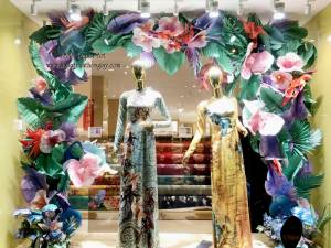 Window Display-Tropical cùng THÁI TUẤN
